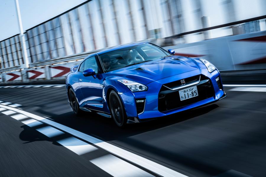  Nissan GT-R 50th Anniversary (R35) 2019 года  (JP) (фото 22 из 41)